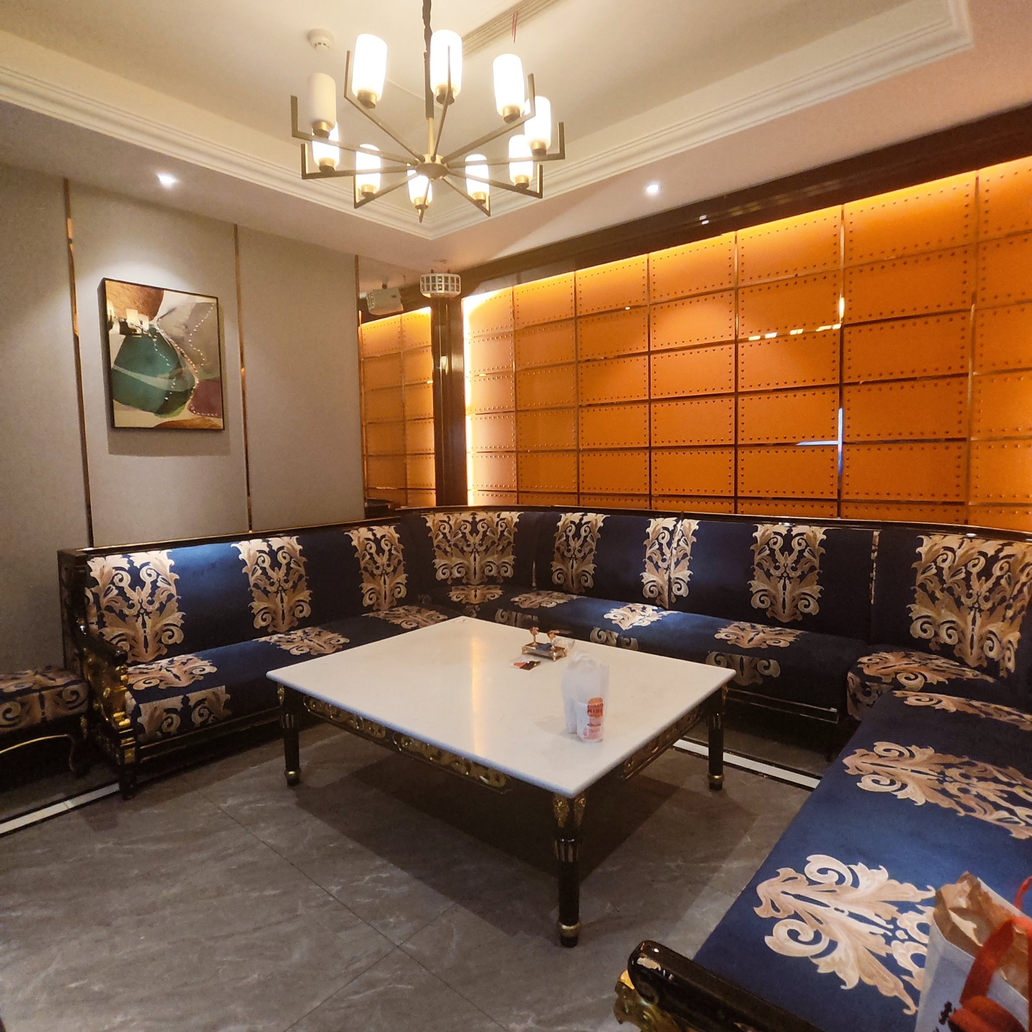 南充商务ktv了解一下-高坪区ktv预定